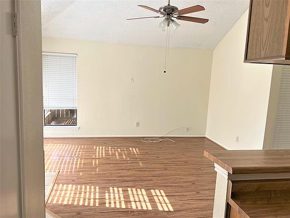 2nd image of 549 Parkway Blvd