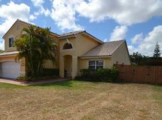 15881 SW 82nd St, Miami, FL 33193