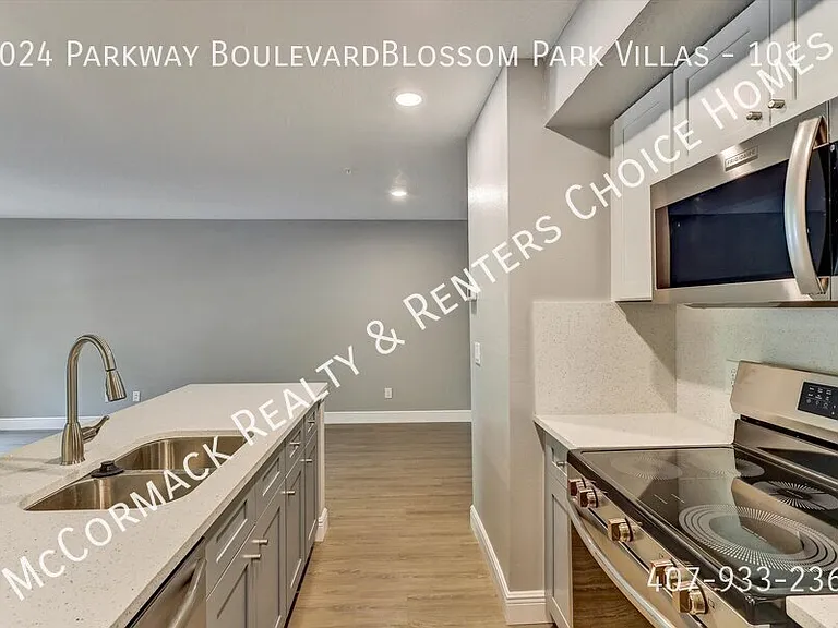 3024 Parkway Boulevardblossom Park Vlg #101 — Photo 17