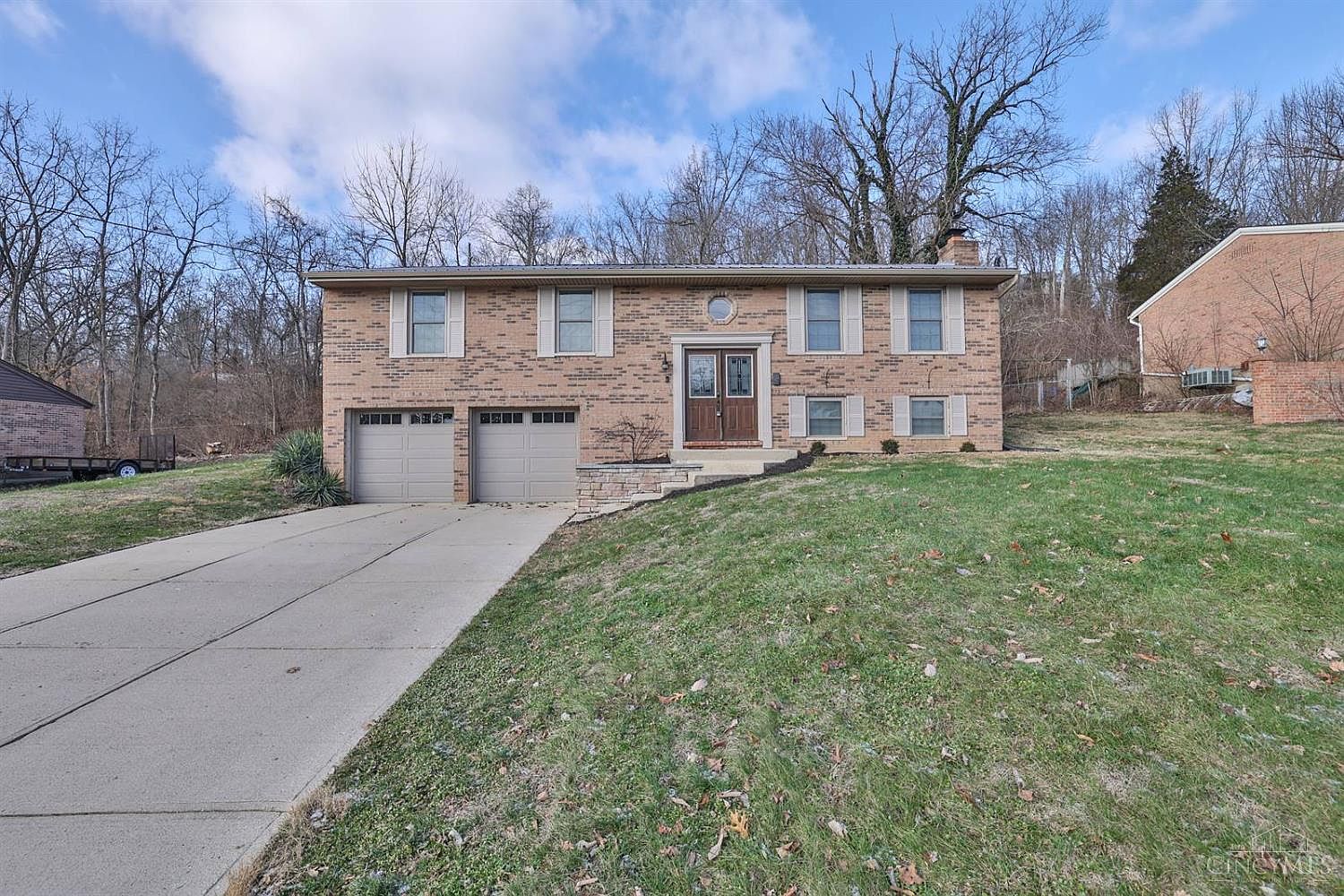 3949 Brown Farm Dr, Hamilton, OH 45013 | Zillow