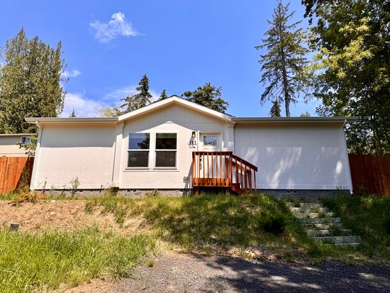 321 E Panorama Dr, Shelton, WA 98584