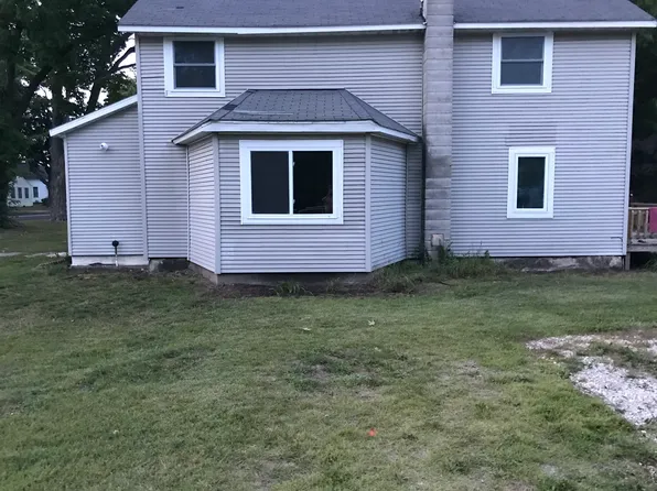 1840 N 56th Ave, Mears, MI 49436