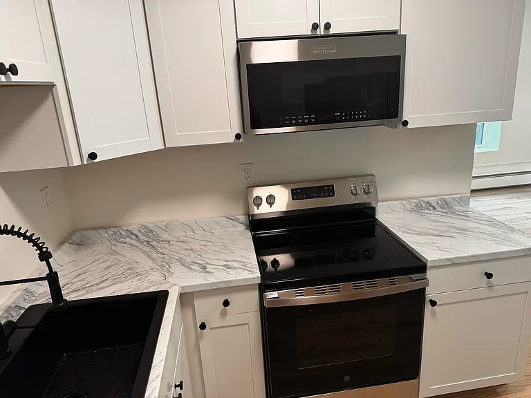42 Johnston Ave #5 — Photo 7