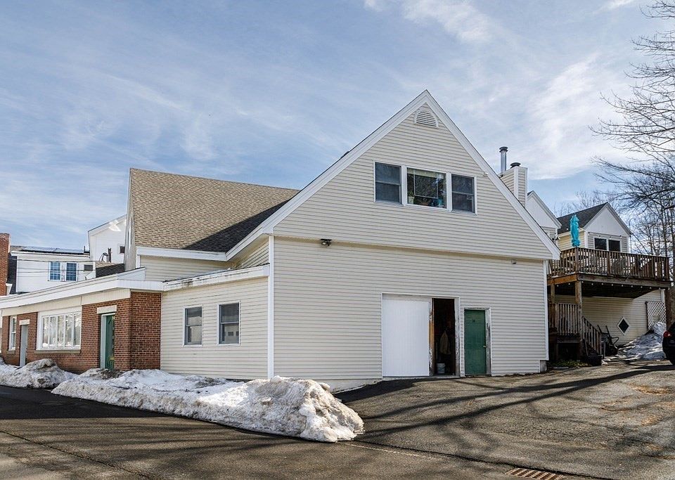 1st image of 14 Travers St