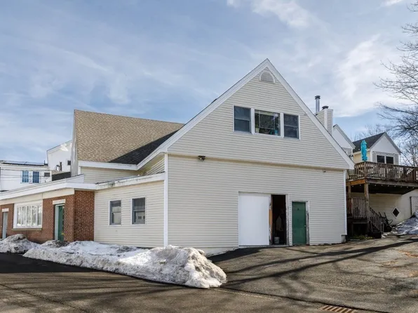 14 Travers St, Gardner, MA 01440