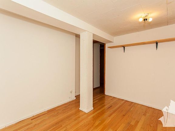5th image of 2730 N Wayne Ave #1F5