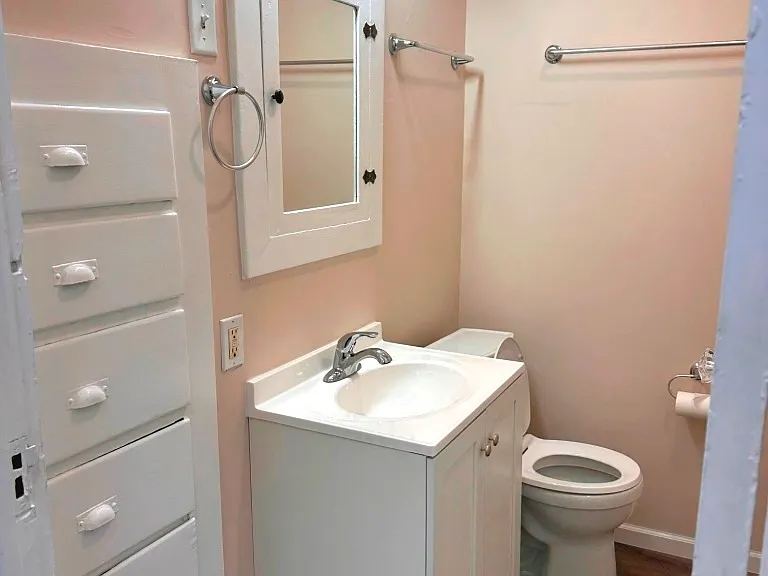1036 Jefferson Ave — Photo 11