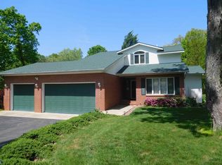 8499 W Elwren Rd, Bloomington, IN 47403