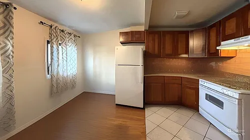 584 Lafayette Ave #4 Photo 1