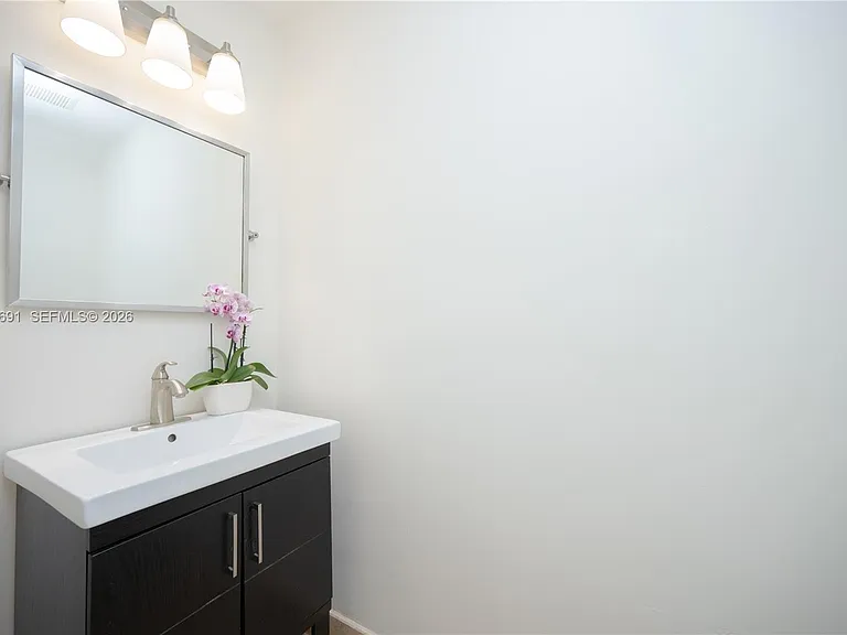 16219 Emerald Cove Rd #0 — Photo 10