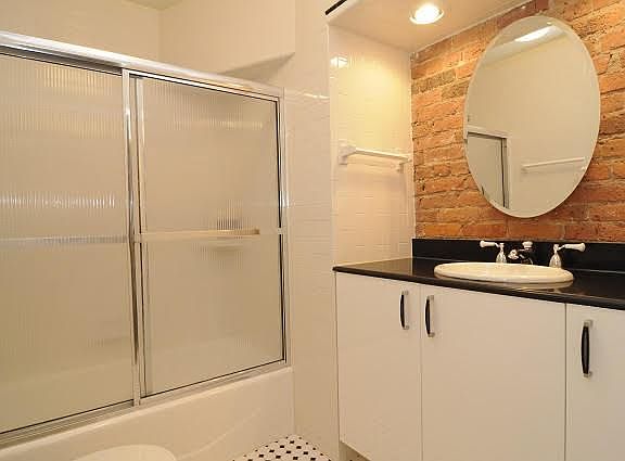5th image of 4410 S Berkeley Ave #1