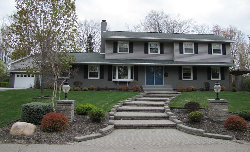 1st image of 1655 Parkview Dr