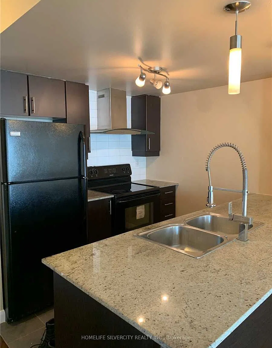 2 bed, $2,200 — Photo 1