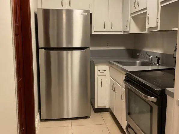 Bellagio Apartments, 1931 NE 51st St APT 22, Fort Lauderdale, FL 33308