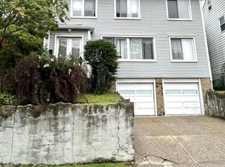 52 Courter Ave FLOOR 1, Yonkers, NY 10705