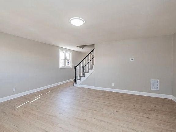 4th image of 7843 Harold Rd