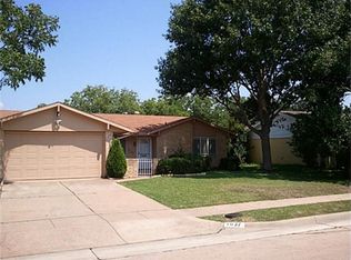 1037 Rockledge Dr, Garland, TX 75043