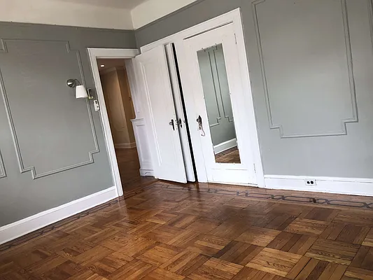 Rented by Marcus & Millichap Real Estate Investment Services Inc | media 20