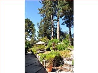 1st image of 587 Twin Pines Dr