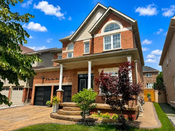 27 Drew Brown Blvd, Orangeville, ON L9W 6Z6
