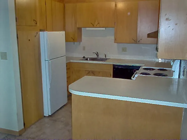 2523 N Garfield Ave — Photo 7