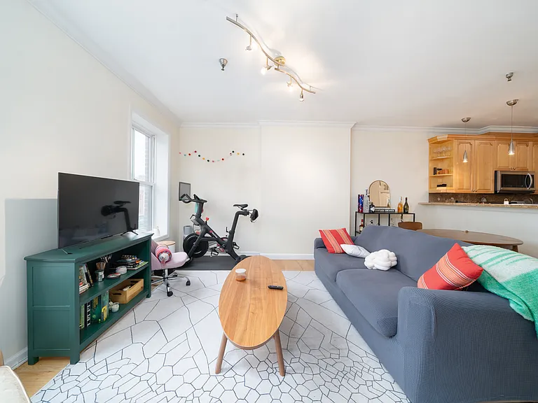 106 Washington St #1 — Photo 7