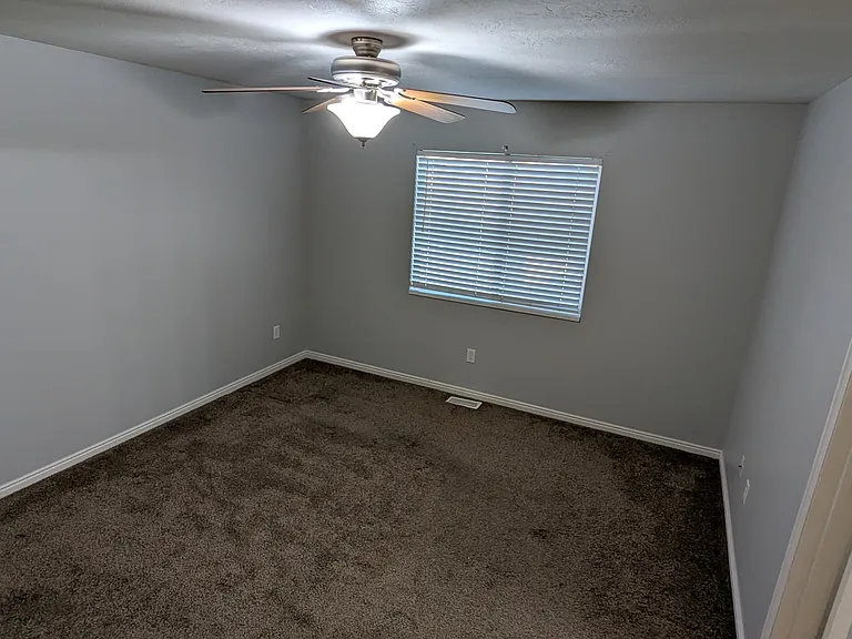 2383 S 1350 W — Photo 11