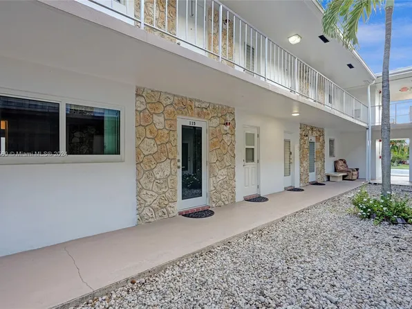 2525 W Golf Blvd APT 115, Pompano Beach, FL 33064