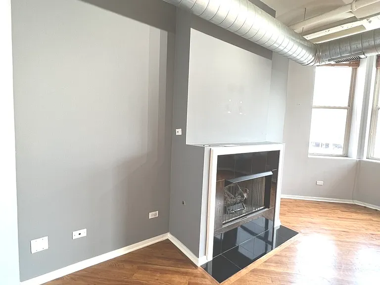 500 S Clinton St #503 — Photo 7