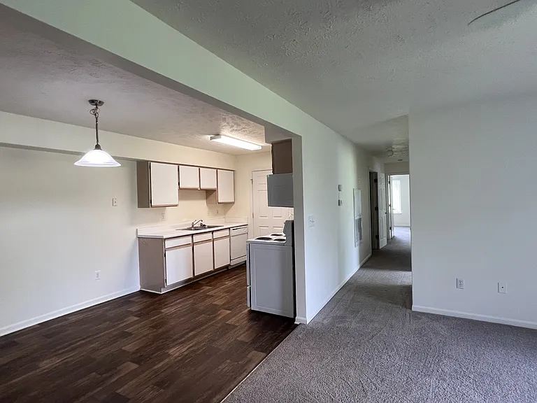 Victoria Pointe — Photo 10