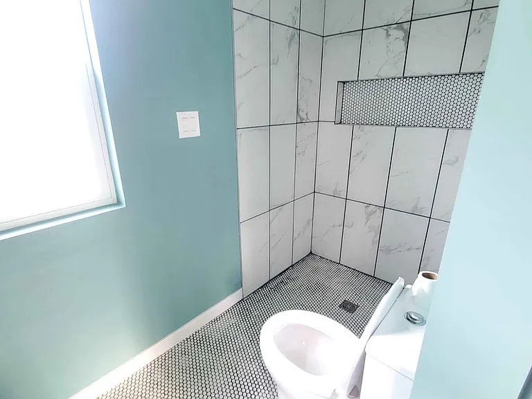 5717 Colerain Ave — Photo 7
