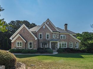 5566 Aviemore Ct, Suwanee, GA