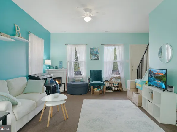 202 Filmore St, Riverside, NJ 08075