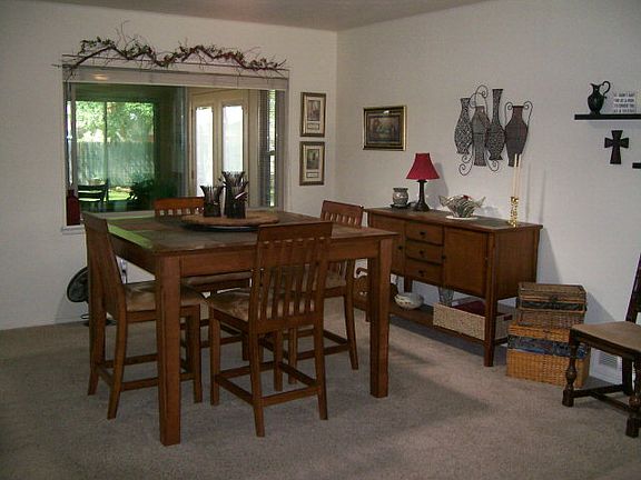 4th image of 3815 Kenwood Dr