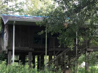 10043 Horseshoe Dr, Baton Rouge, LA 70817
