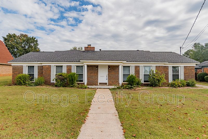 1st image of 5405 3rd Ct E