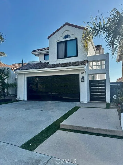 55 Palm Beach Ct