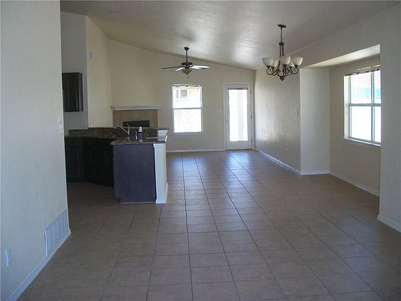 4th image of 2929 Pebble Rock Pl
