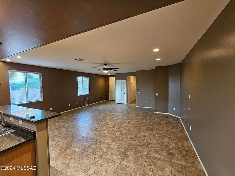 6652 W Fishermans Dr — Photo 6