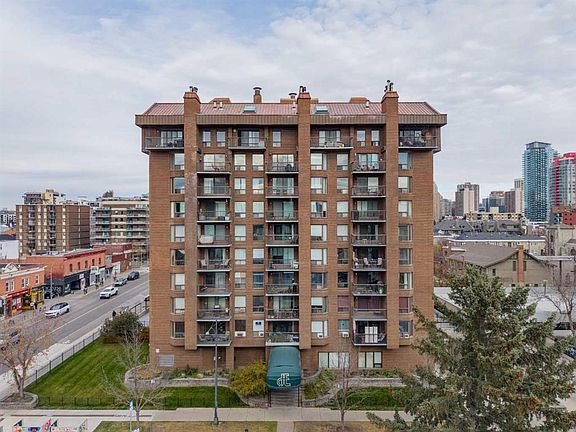 3rd image of 1140 S 15th Ave SW #1002