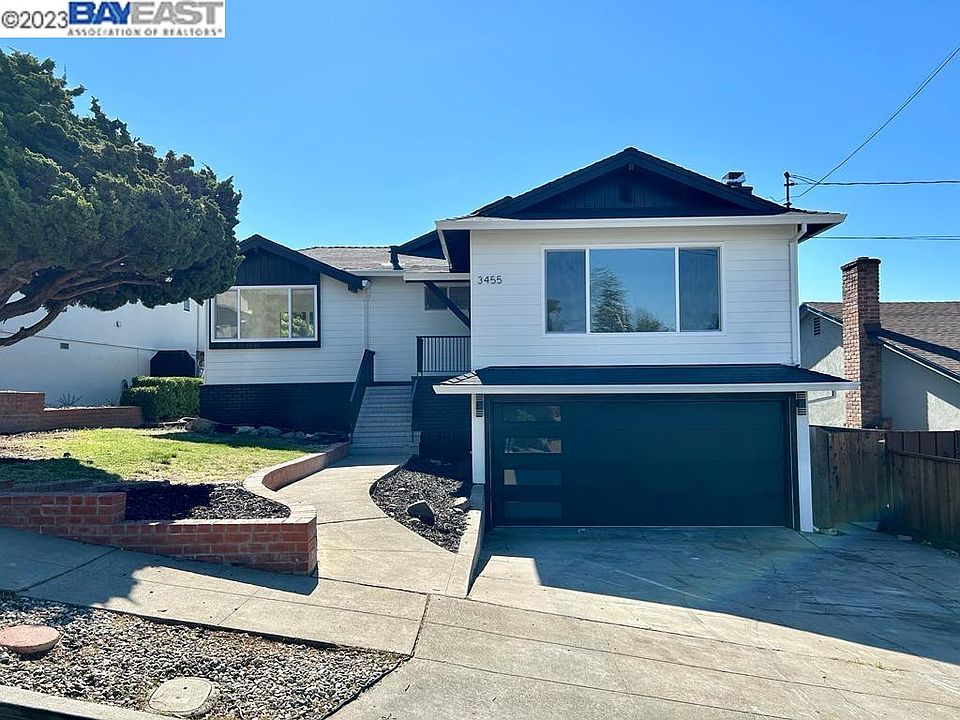 1st image of 3455 Wyndale Dr