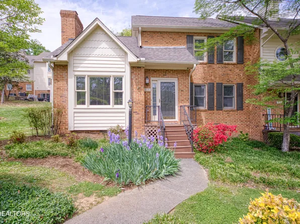 915 Miles Ct, Knoxville, TN 37923