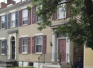27 Front St, Schenectady, NY 12305