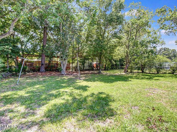 5th image of 9429 Gisborne Dr
