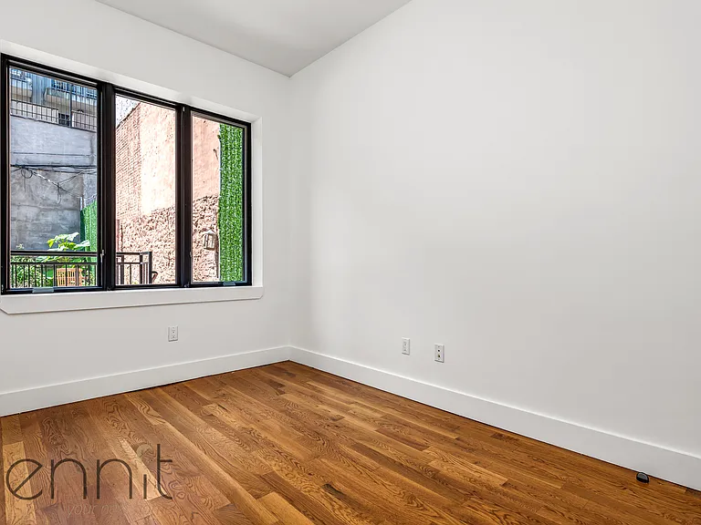 396 S 5th St #1B — Photo 10