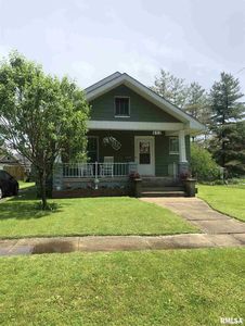 652 S Prairie St, Jacksonville, IL, 62650