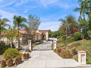 6886 Wyndham Hill Dr, Riverside, CA 92506