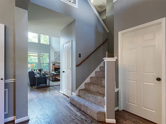 4th image of 3937 Creek Hollow Way