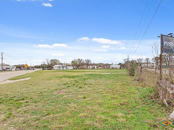 2nd image of 1507 Holland Rd