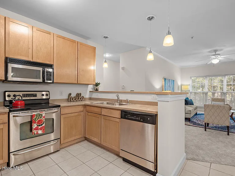 1505 Cadfel Ct #203 — Photo 14